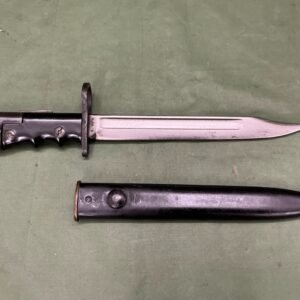 NO7 MK1 BAYONET WITH BLACK GRIPS (B2445)