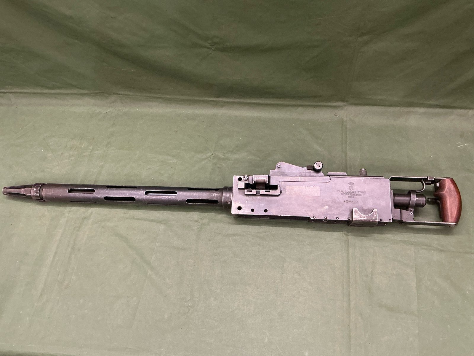 DEACTIVATED M39 KULSPRUTA 1942 MACHINE GUN (3160) - Image 2