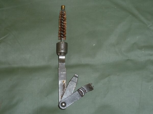 M1 GARAND BRUSH AND MULTI-TOOL (B20)