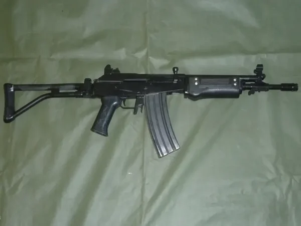 DEACTIVATED ISRAELI GALIL ASSAULT RIFLE (2785)