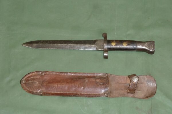 1888 BAYONET CONVERTED TO FIGHTING KNIFE (B1577)