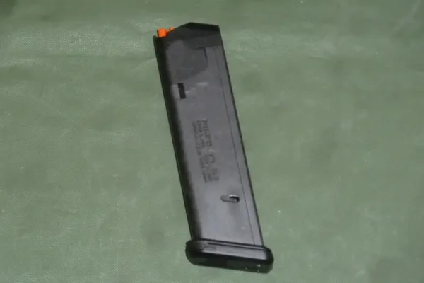 GLOCK 17 PMAG (C15)