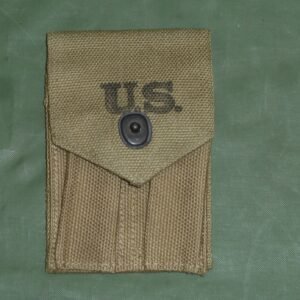WW2 COLT 45 MAGAZINE POUCH 1942 (E18)