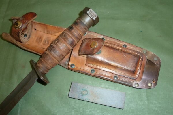 AMERICAN AIRCREW ESCAPE KNIFE (B1987) - Image 3