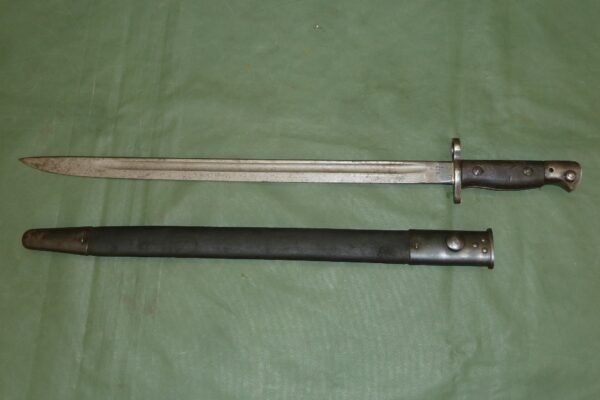 WW2 LANCHESTER SMG BAYONET