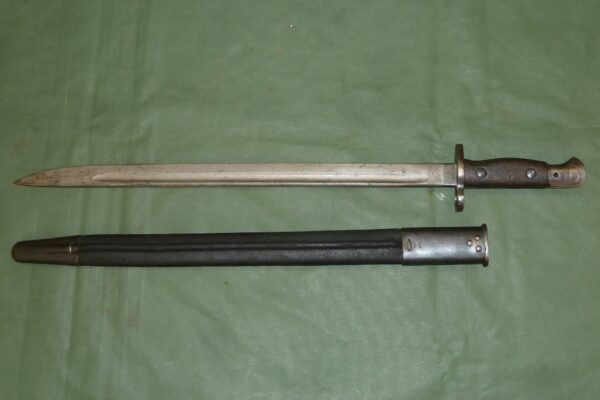 WW2 LANCHESTER SMG BAYONET - Image 2
