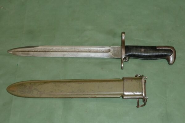 WW2 M1 GARAND BAYONET SPEARPOINT OL (B2221)