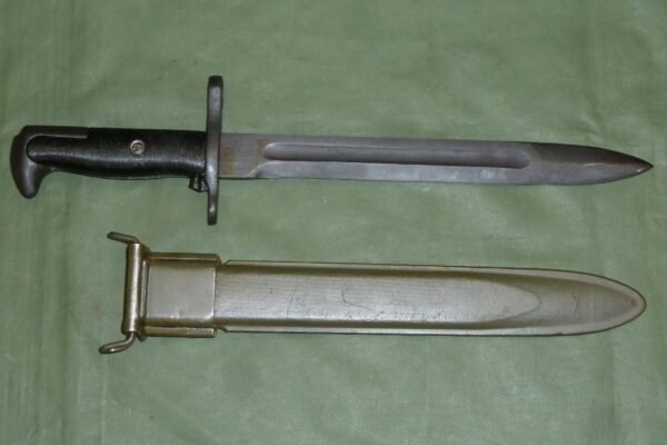 WW2 M1 GARAND RIFLE BAYONET UC (B2269) - Image 2