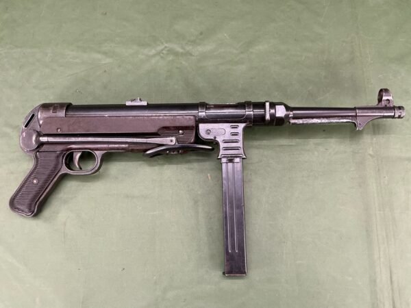 DEACTIVATED WW2 GERMAN MP40 (4442) - Image 2