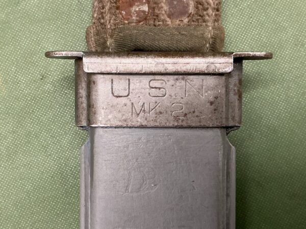 WW2 US NAVY KA-BAR KNIFE (B2416) - Image 3