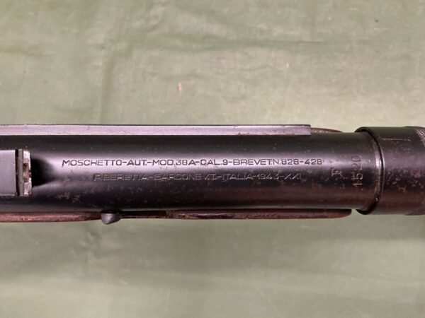 DEACTIVATED WW2 ITALIAN BERETTA M38A (DM35) - Image 3