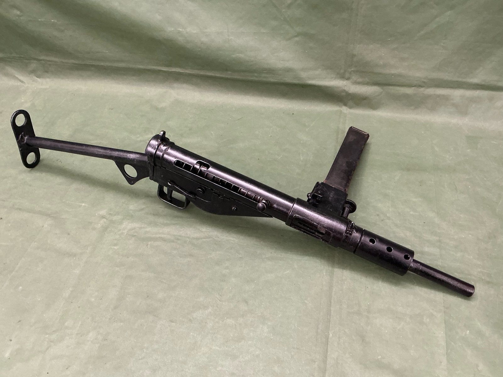 DEACTIVATED WW2 BRITISH STEN MK2 (4472)