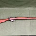 DEACTIVATED WW2 LEE ENFIELD NO4 RIFLE (DR12)
