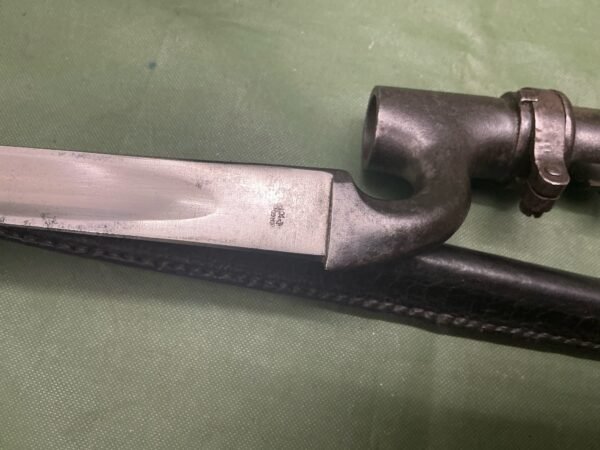 MARTINI HENRY SOCKET BAYONET - Image 4