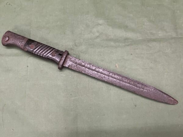 K98 BAYONET (B2590)