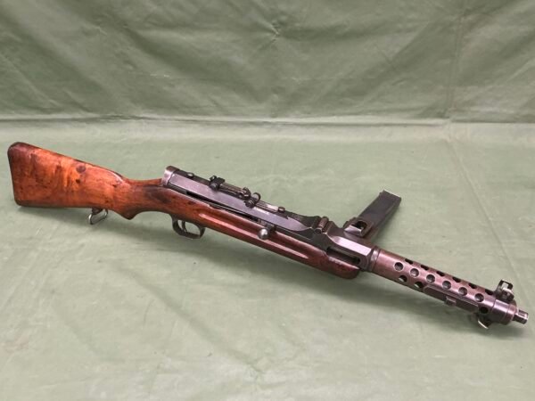DEACTIVATED WW2 GERMAN MP34 SMG (DM37)