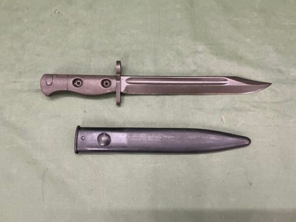SLR BAYONET (B2408)