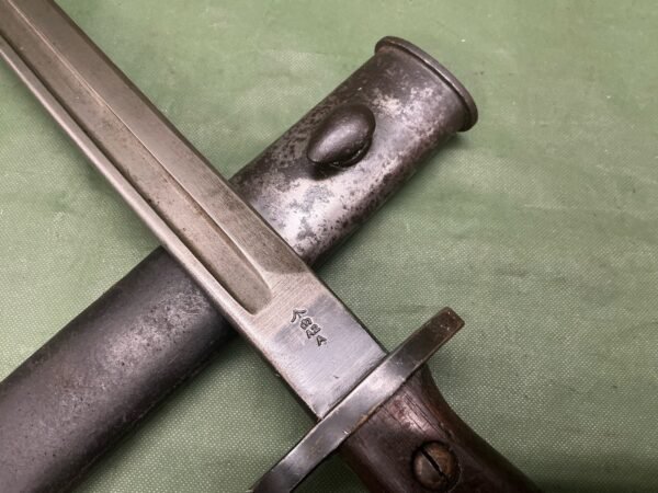 BRITISH MARKED P14 BAYONET (B2489) - Image 3