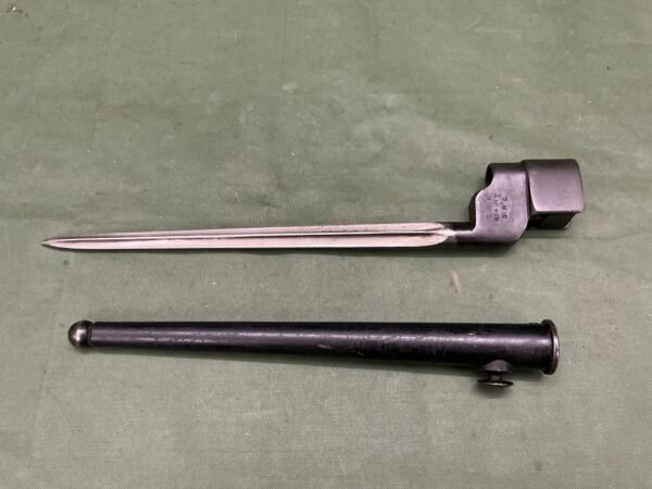 SCARCE MK1 LEE ENFIELD CRUCIFORM BAYONET (B2603)