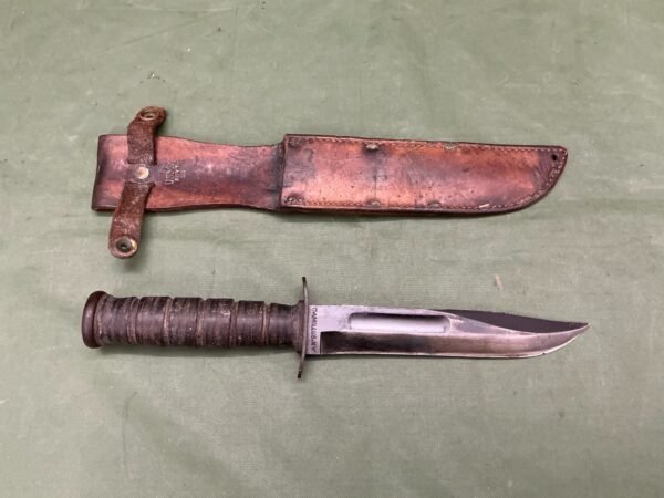 WW2 AMERICAN USMC CAMILLUS (B2641)