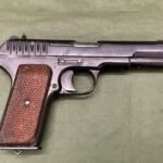 DEACTIVATED WW2 RUSSIAN TOKAREV PISTOL (D4)