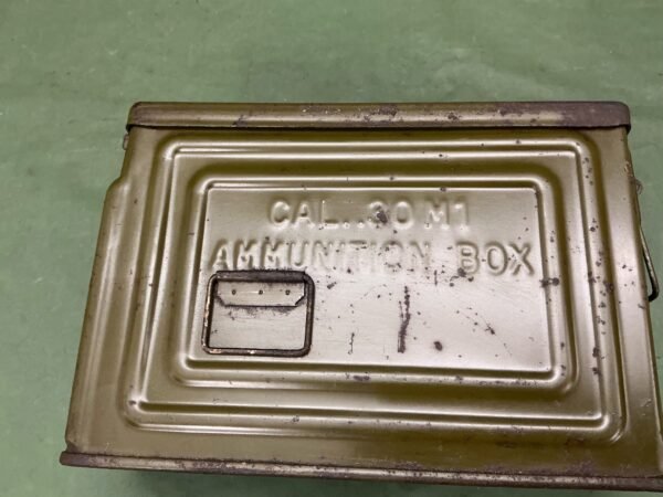 WW2 AMERICAN 30CAL AMMO TIN (BT) - Image 3