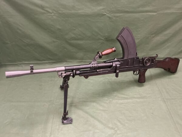 DEACTIVATED 1939 DOVETAIL BREN (4713)