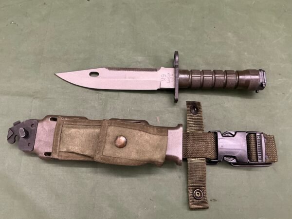 AMERICAN M9 BAYONET BY LANCAY (B2792)