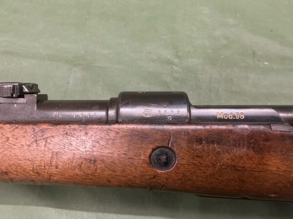 DEACTIVATED WW2 GERMAN K98 RIFLE (4424) - Image 3