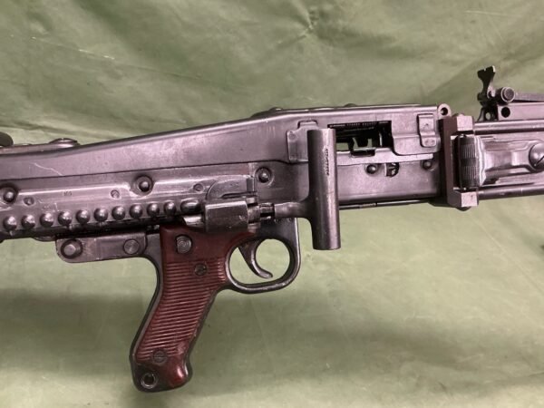 DEACTIVATED WW2 GERMAN MG42 (DM34) - Image 6