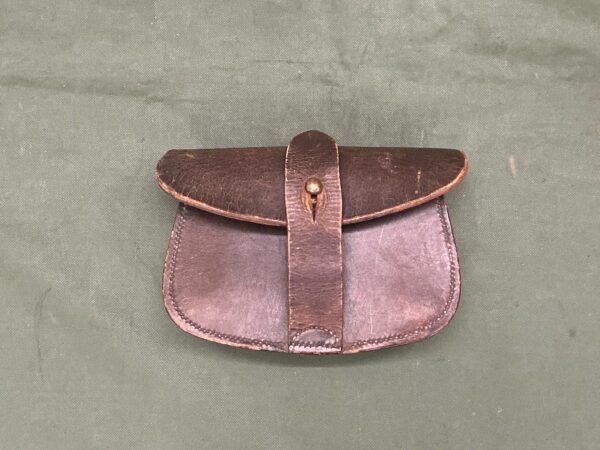 WW1 BRITISH AMMUNITION POUCH (E45)