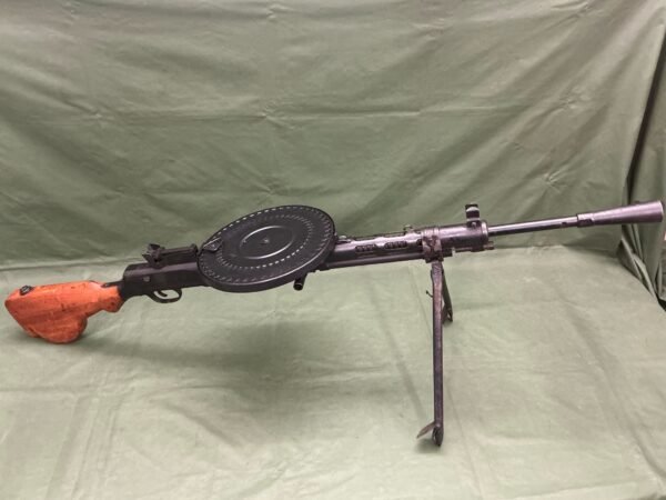 DEACTIVATED WW2 RUSSIAN DP28 MACHINE GUN (4354) - Image 2