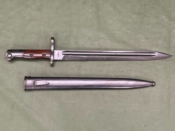 WW2 GERMAN MP34 BAYONET (B2709)
