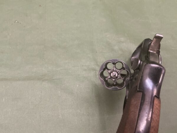 DEACTIVATED SMITH AND WESSON REVOLVER (3865) - Image 3