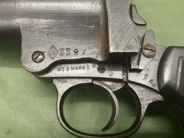 DEACTIVATED WEBLEY NO3 MK1 FLARE PISTOL(D60) - Image 4