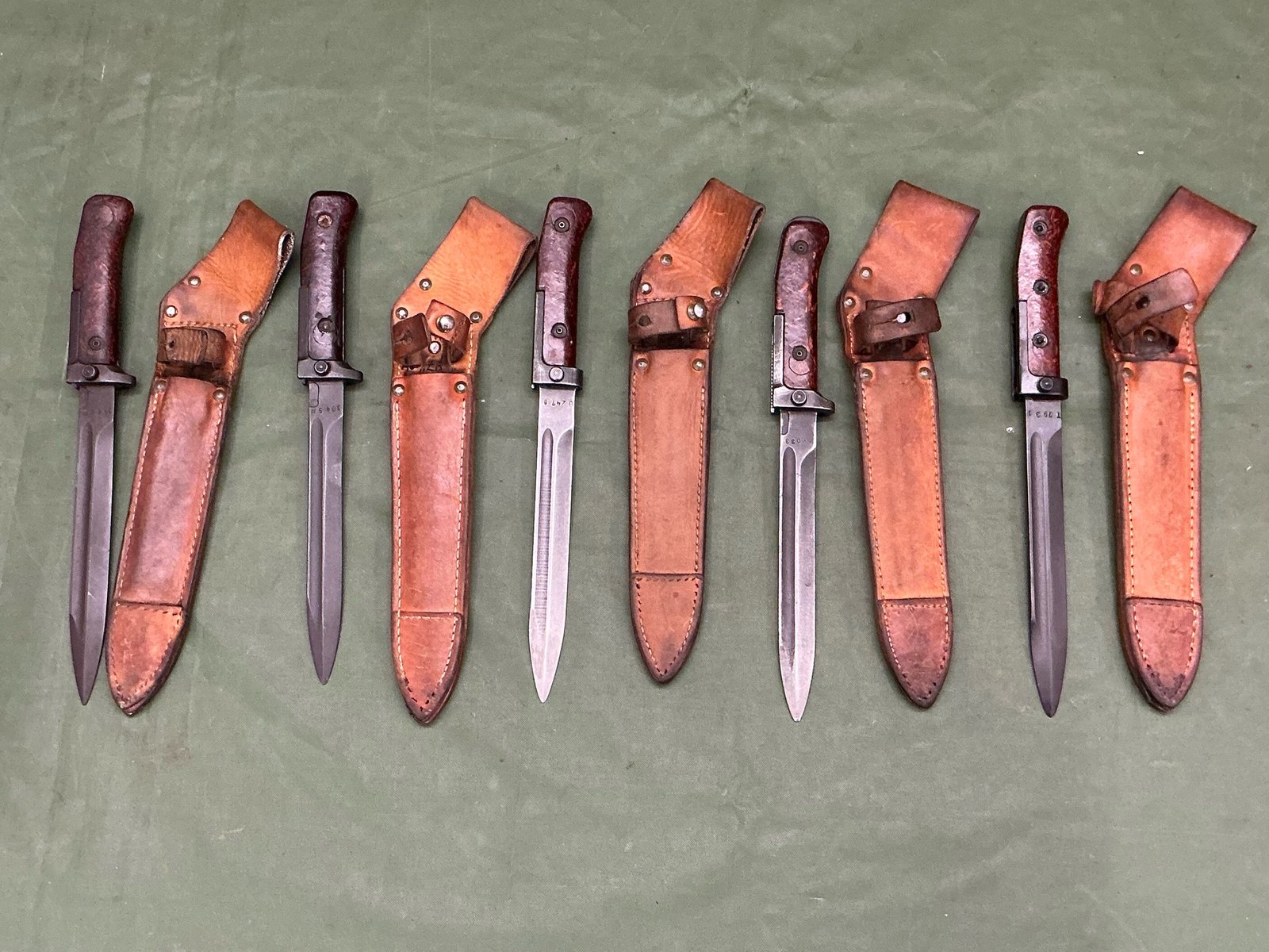 COMPLETE COLLECTION VZ58 BAYONETS