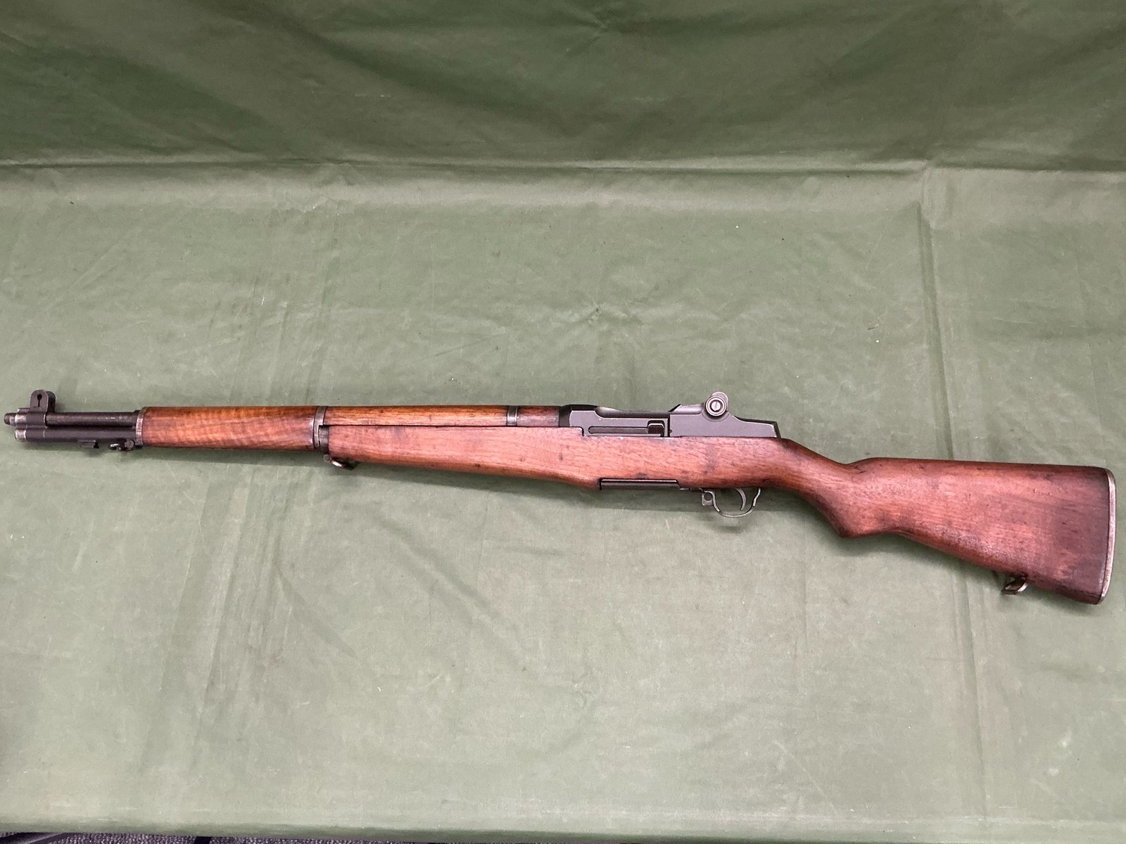 DEACTIVATED AMERICAN M1 GARAND RIFLE (DR110) - Image 2