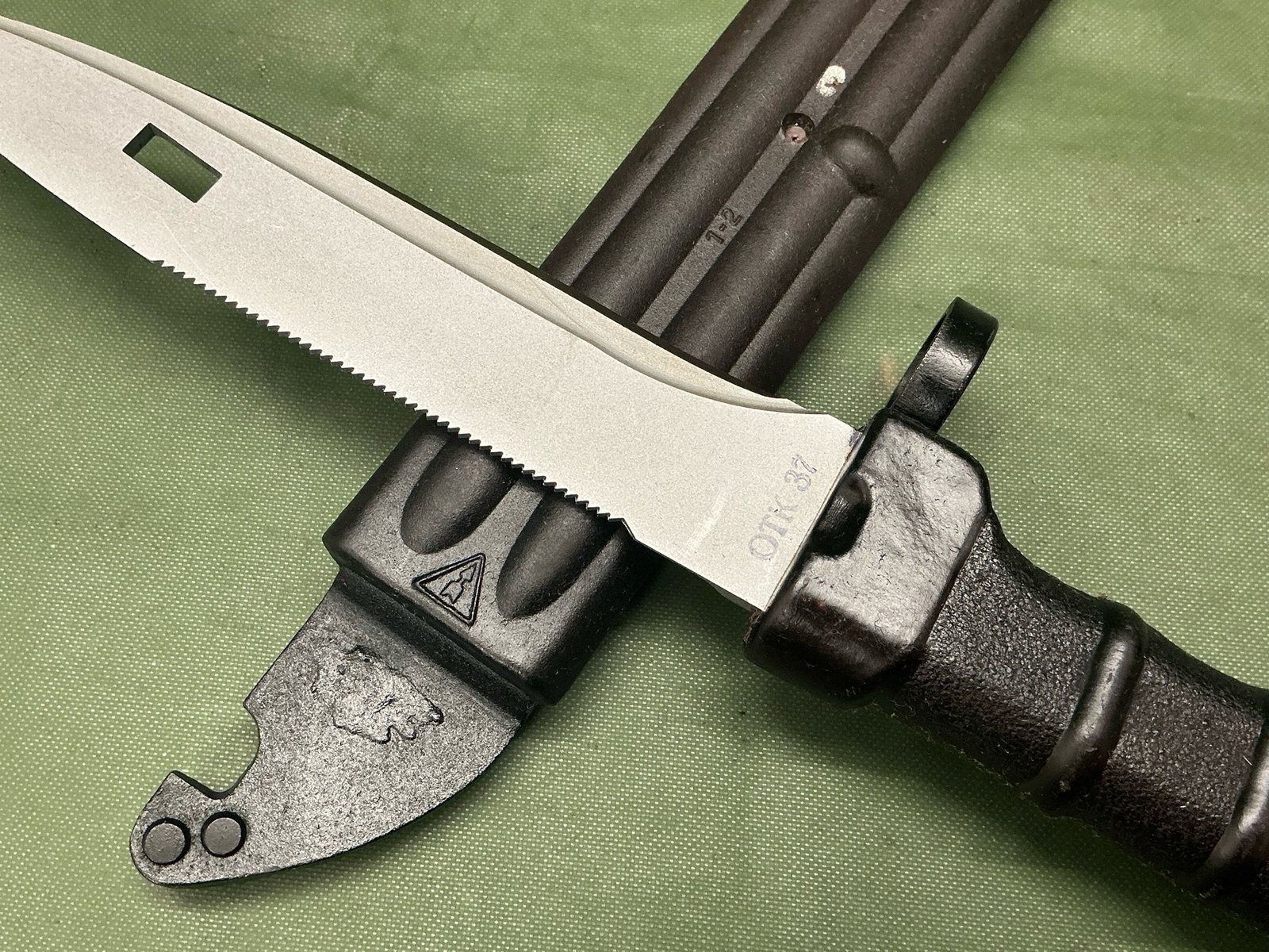 RUSSIAN AK74 BAYONET (B2861) - Image 3