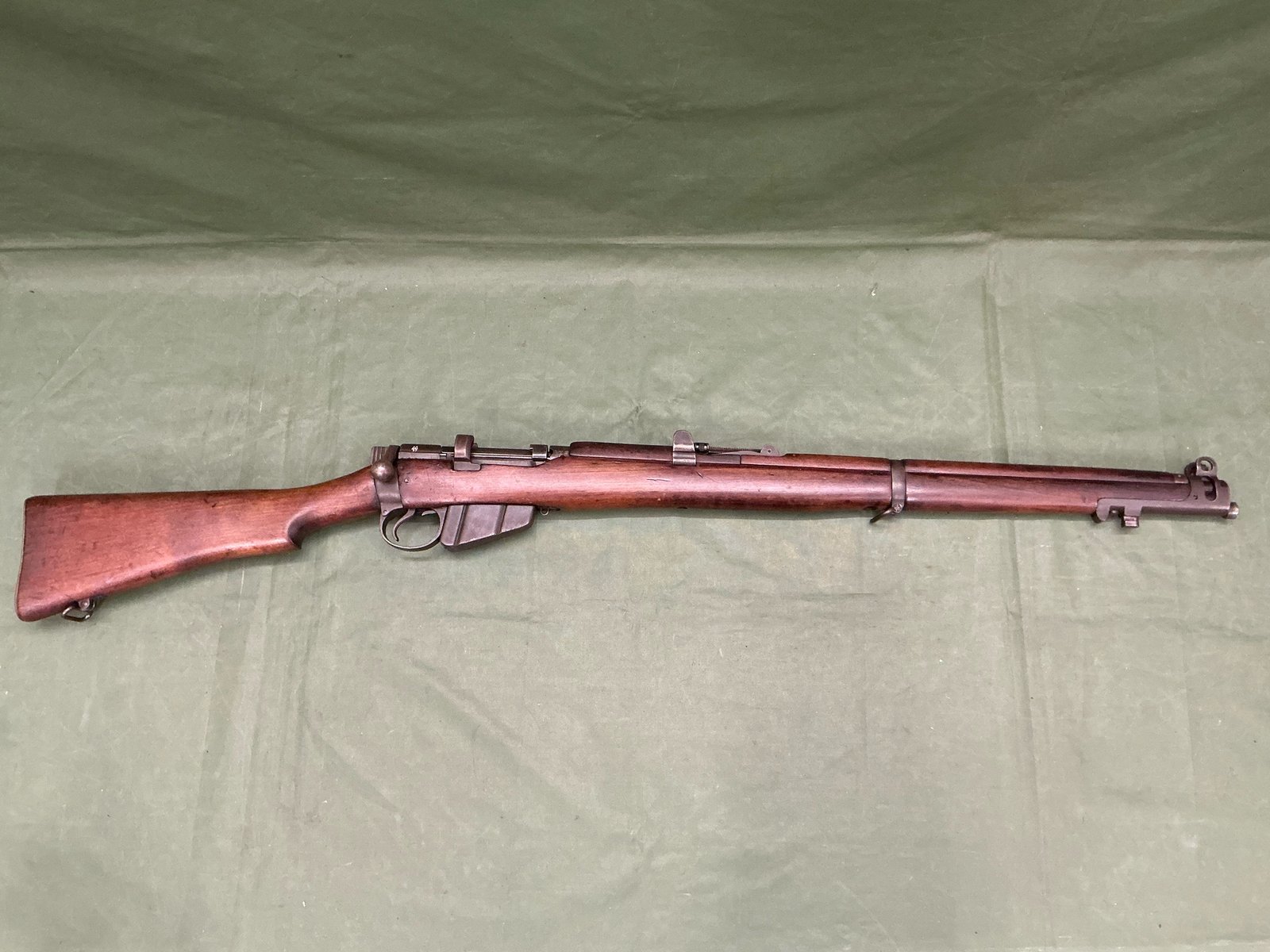 DEACTIVATED AUSTRALIAN MADE 1942 SMLE (4569)