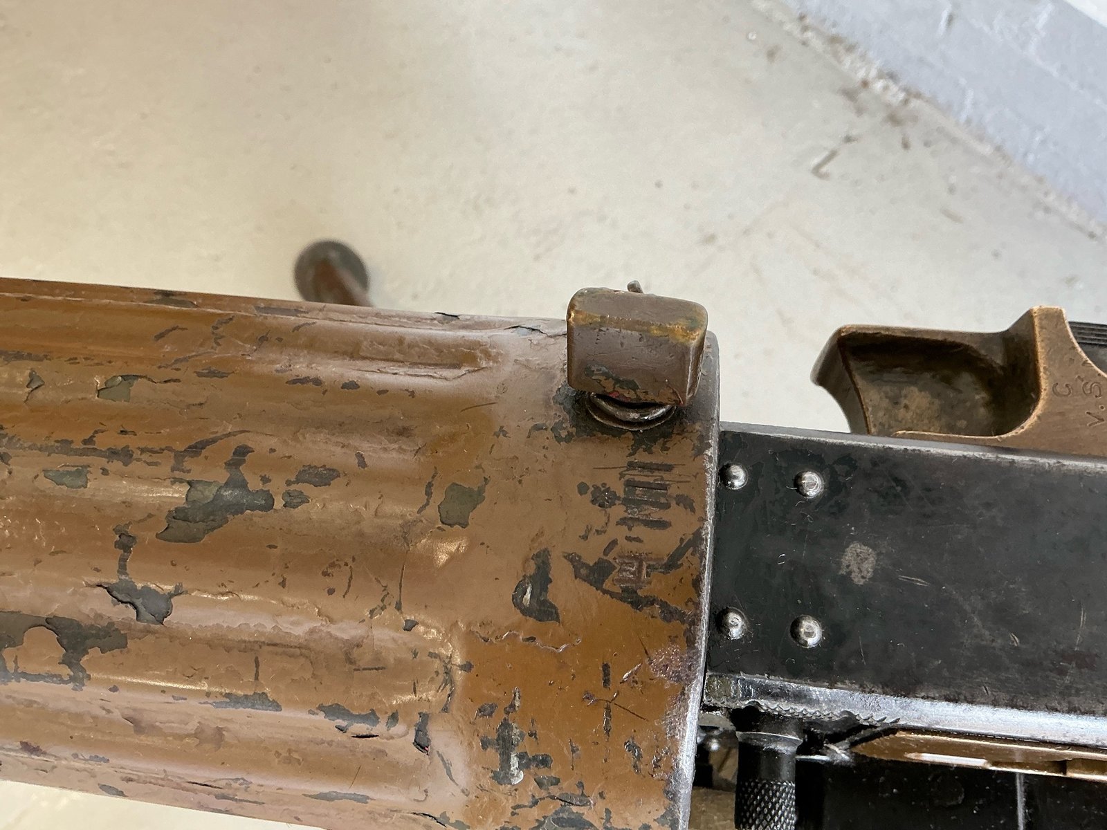 DEACTIVATED WW1 VICKERS MACHINE GUN (4845) - Image 5