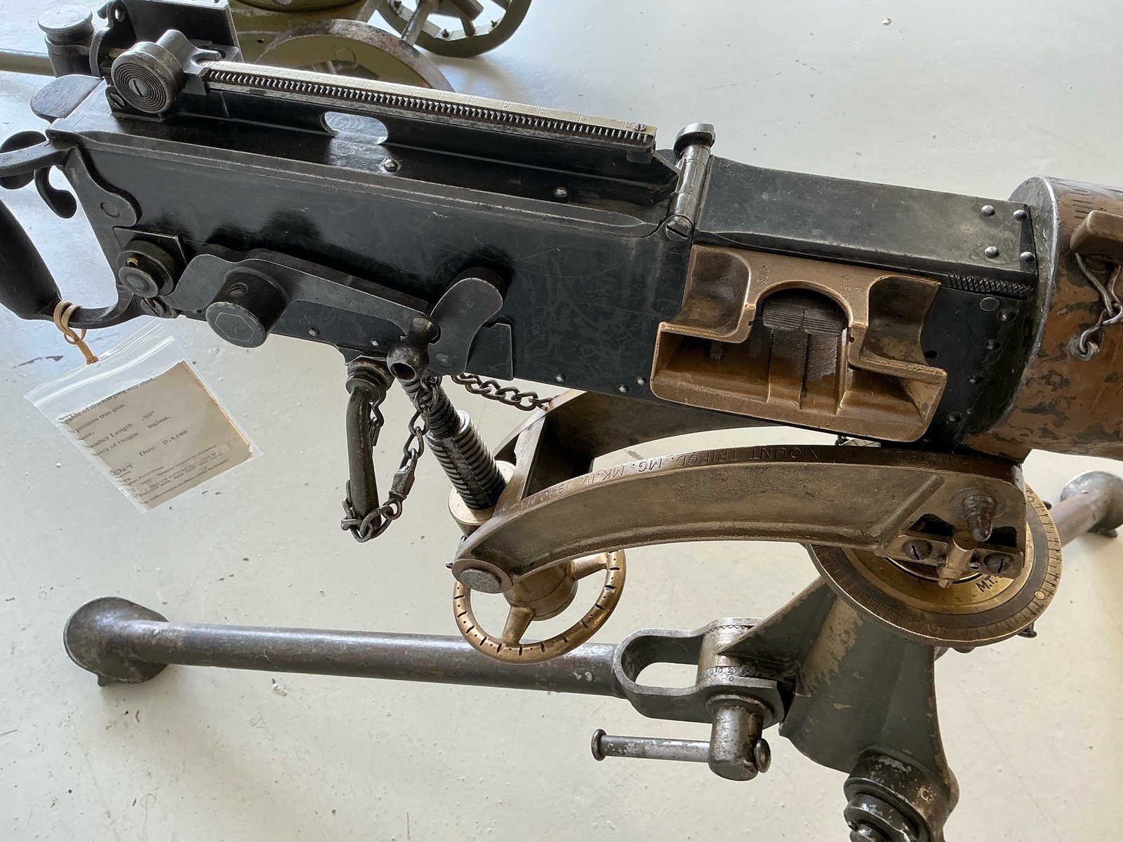 DEACTIVATED WW1 VICKERS MACHINE GUN (4845) - Image 3