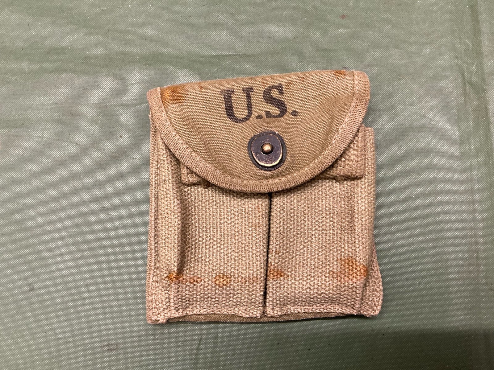 WW2 AMERICAN M1 CARBINE POUCH (E60)