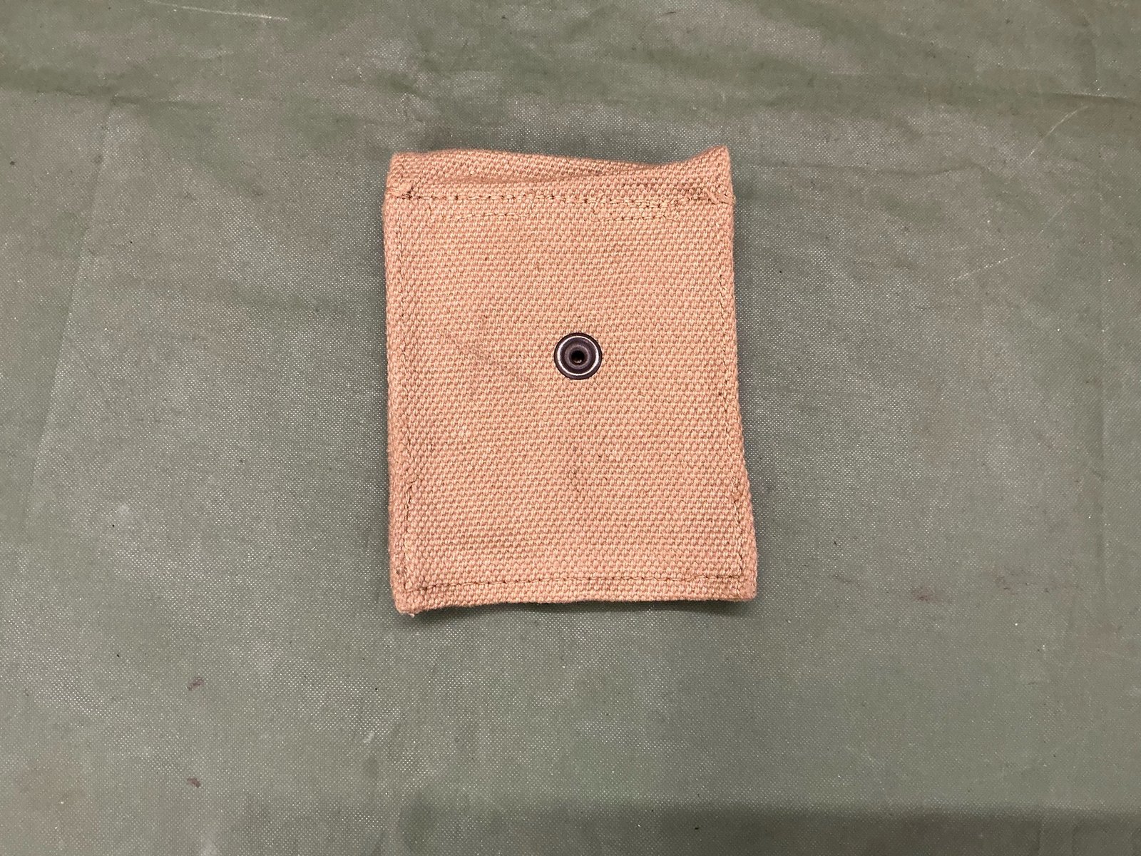 BRITISH MADE COLT 45 MAGAZINE POUCH (E99) - Image 2
