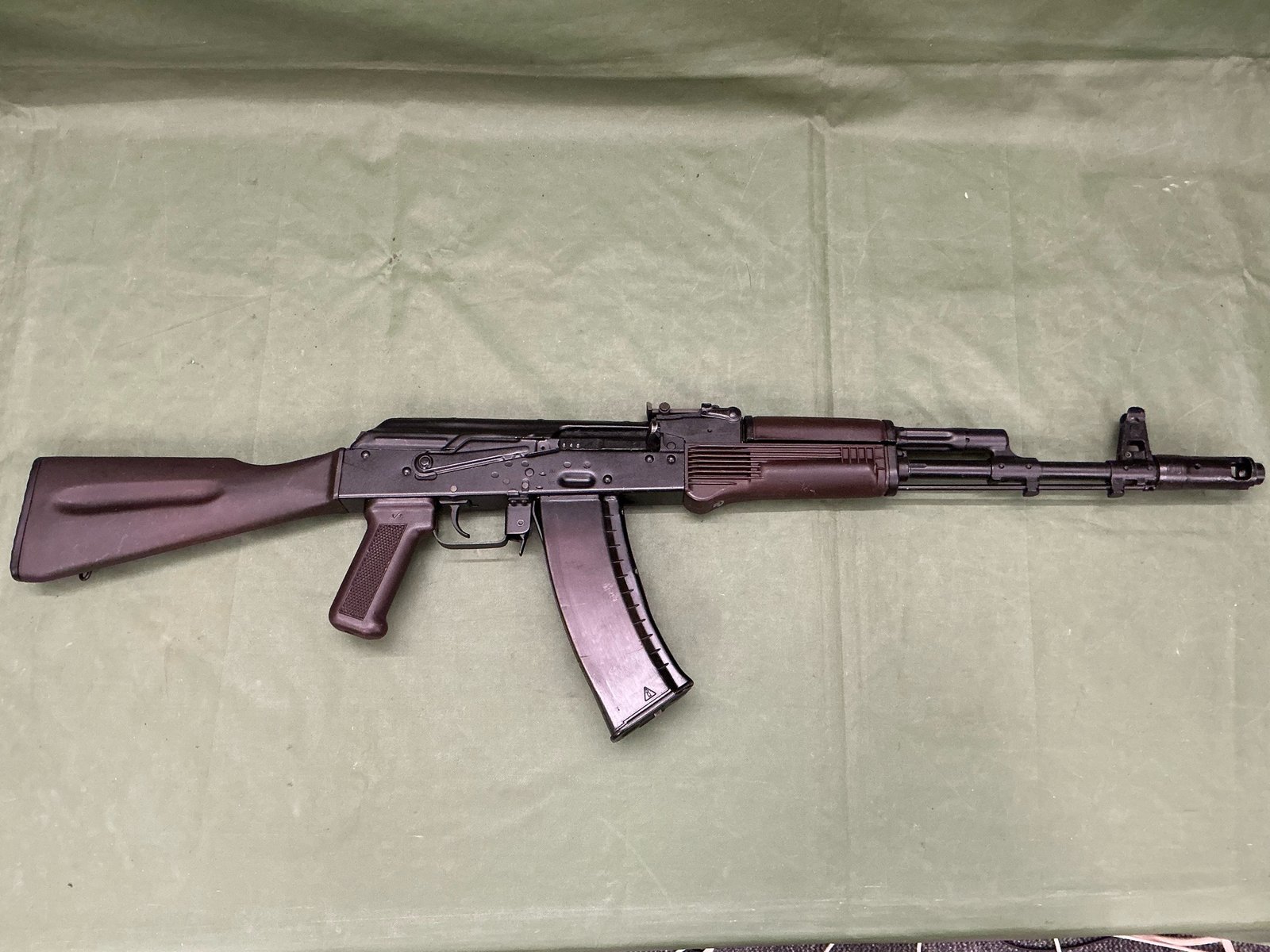 DEACTIVATED RUSSIAN AK74 ASSAULT RIFLE (4847)