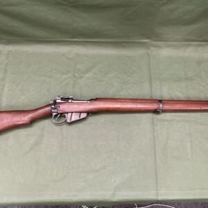 DEACTIVATED WW2 NO4 LEE ENFIELD RIFLE (5030)